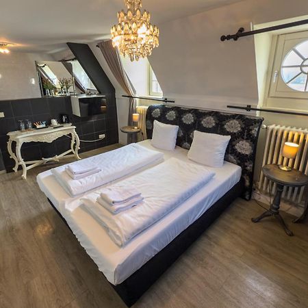 Kasteel Pietersheim Maastricht - Lanaken Hotell Eksteriør bilde