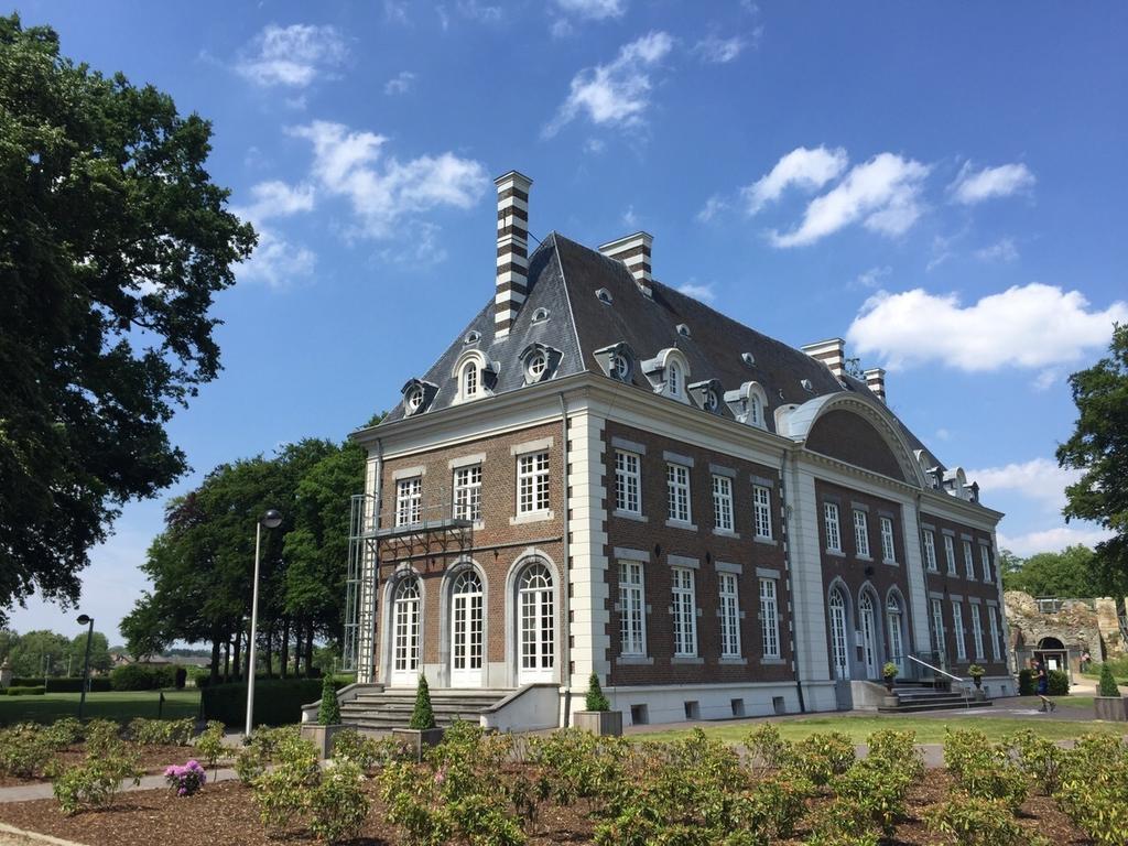 Kasteel Pietersheim Maastricht - Lanaken Hotell Eksteriør bilde
