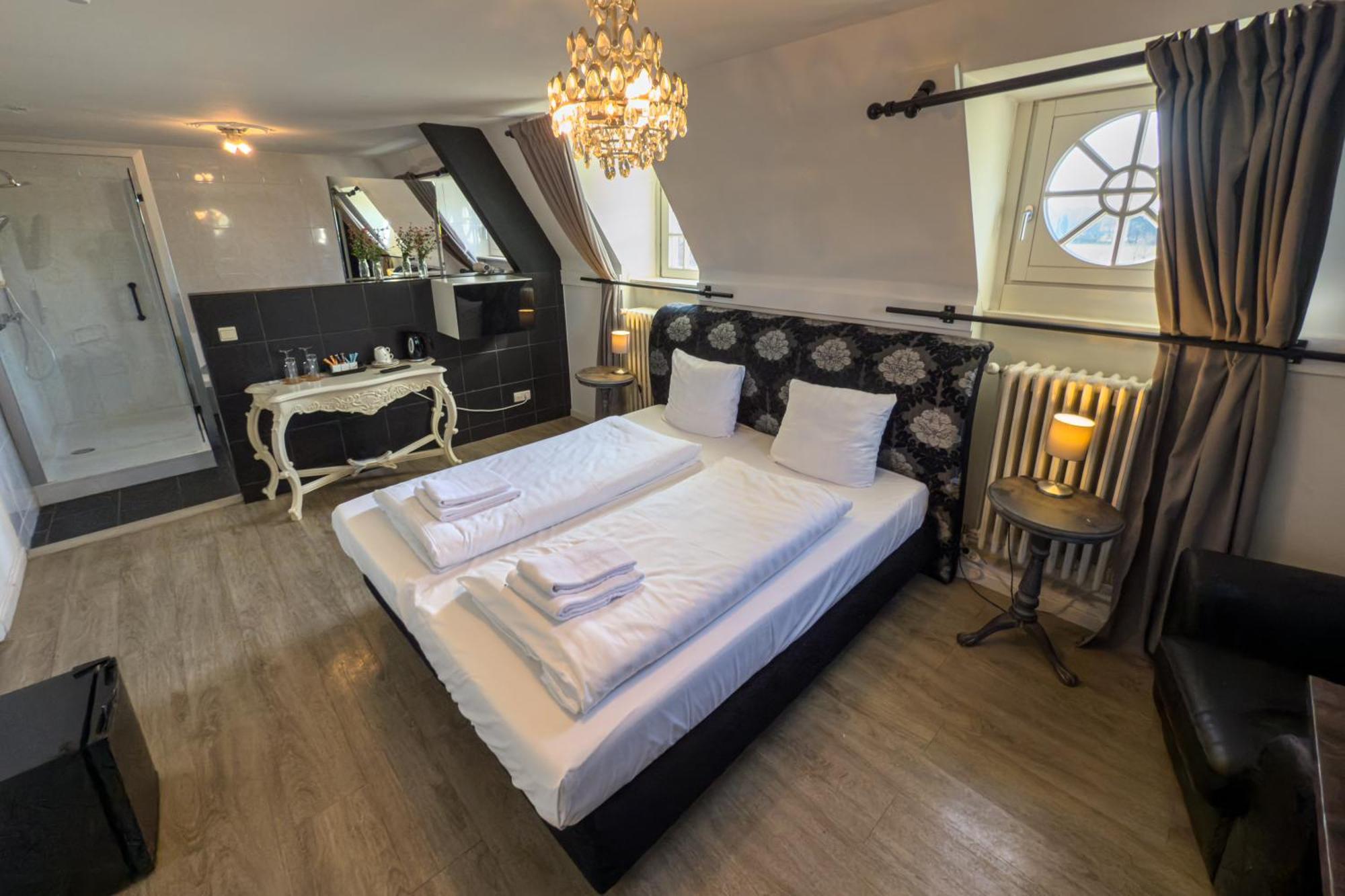 Kasteel Pietersheim Maastricht - Lanaken Hotell Eksteriør bilde
