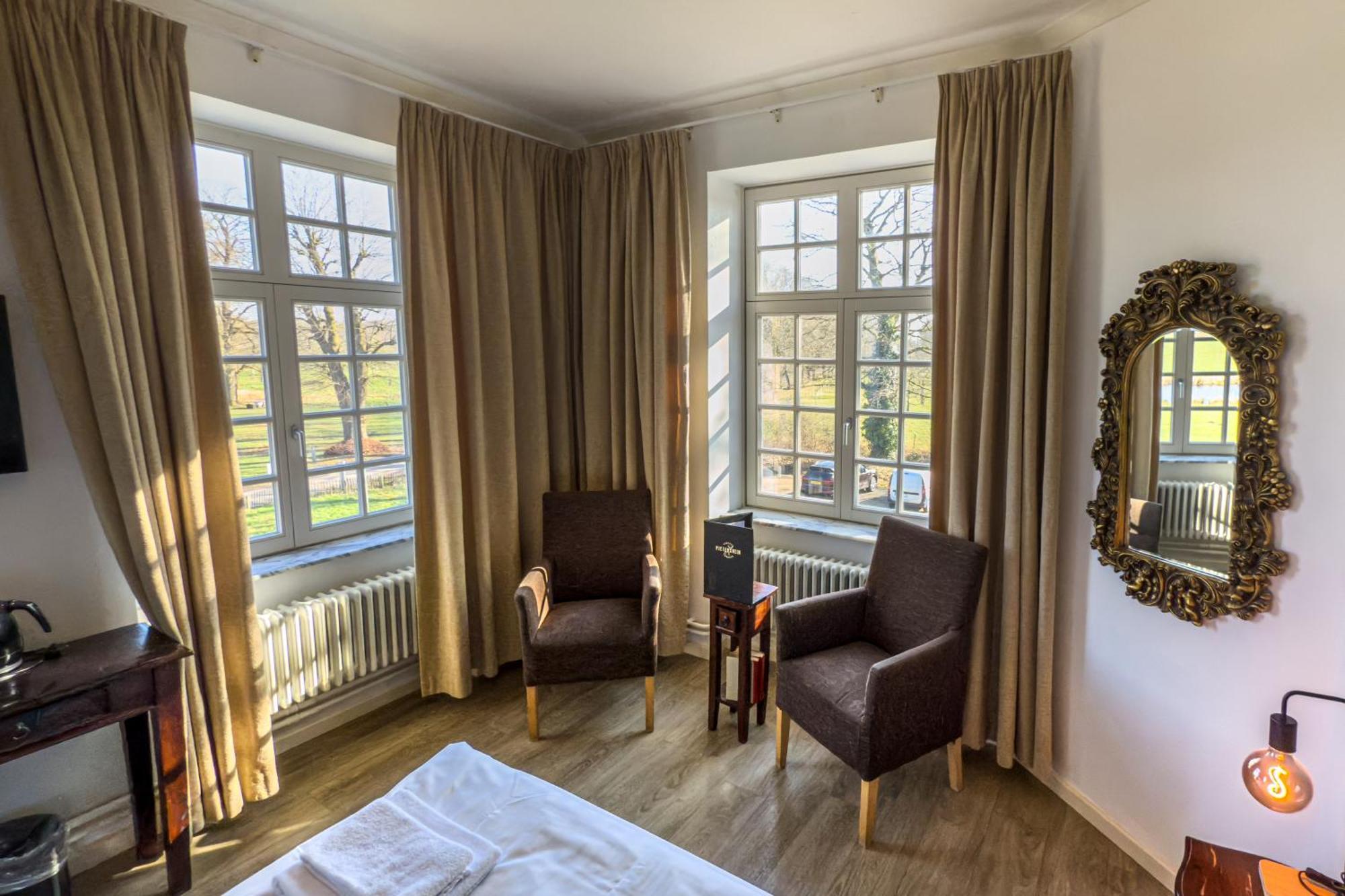 Kasteel Pietersheim Maastricht - Lanaken Hotell Eksteriør bilde