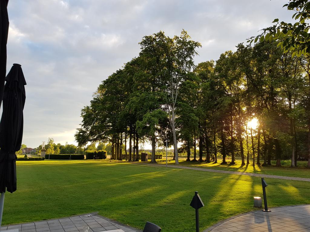 Kasteel Pietersheim Maastricht - Lanaken Hotell Eksteriør bilde